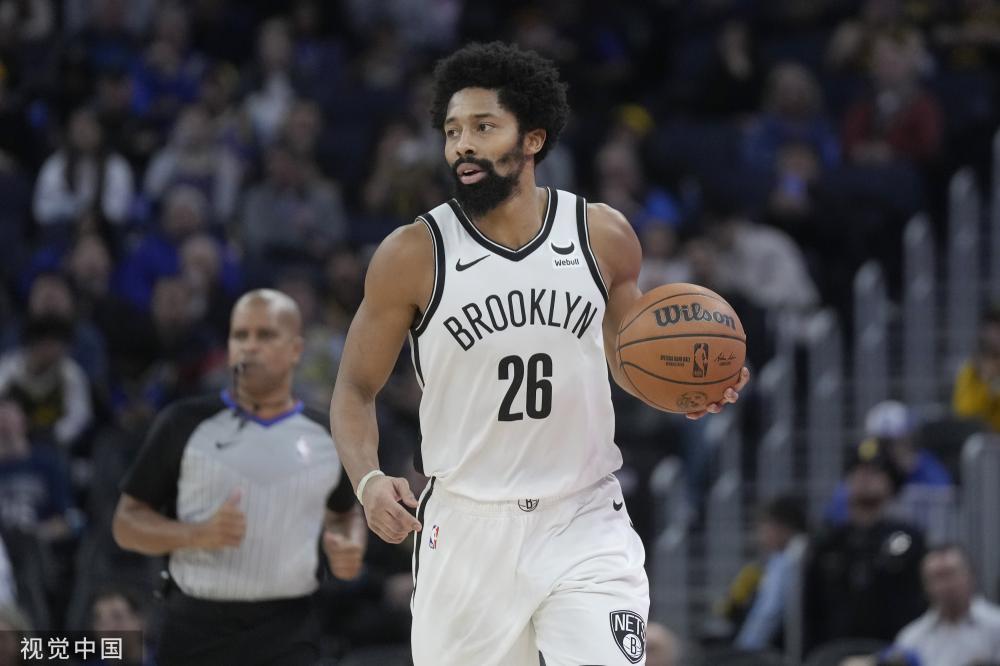 何屡次主导 何屡次主导