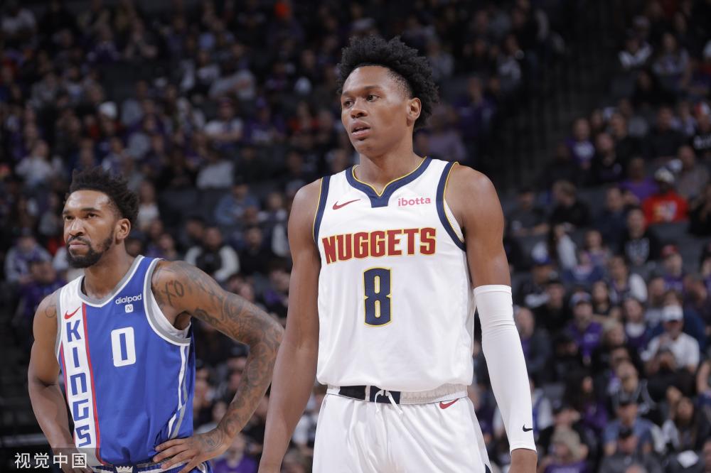 配更清晰的 配更清晰的